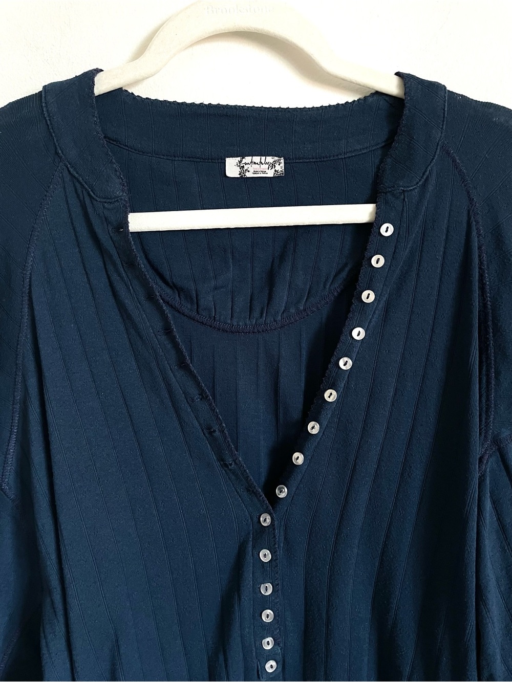 Free People Intimately Coffee Chat Pullover V-Neck Oversize in Blue XS NWT - Picture 12 of 15